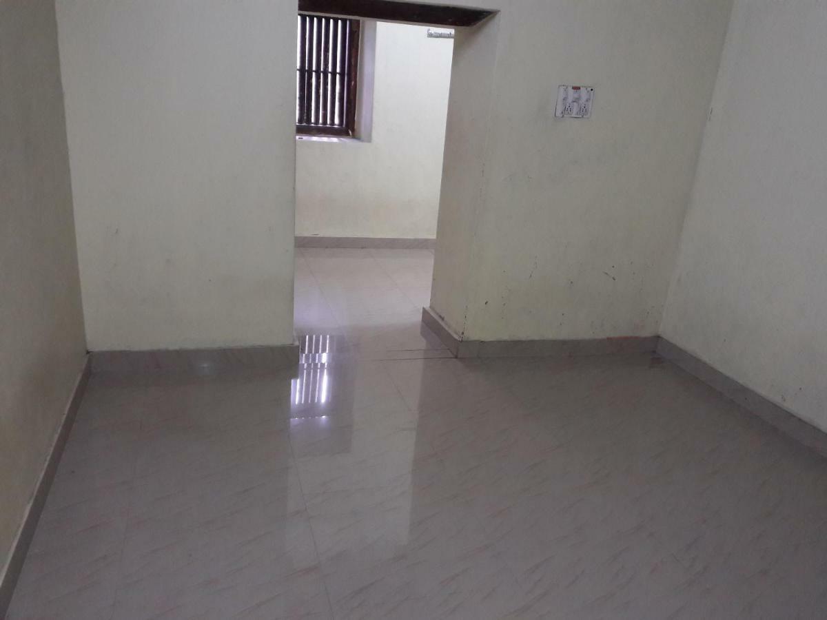 Devasthanam Lodge Thiruvananthapuram Екстер'єр фото